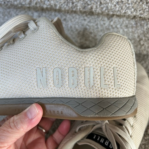 Nobull Cross Training Weight Training Shoes. EUC. Unisex M 9/W 10.5. Athleisure - Picture 11 of 12